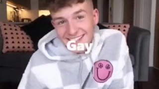 به من میگن،ساول گودمن، من خود خدام.