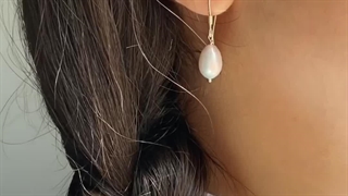 زیورآلات مروارید اصل پرورشی: دستبند گوشواره و گردنبند مرواریدی www.almasin.com