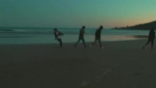 داشتن اکیپ اینطوریه:>>>>"