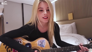 قسمت دوم پشت صحنه موزیک ویدیو GIRL OF THE YEAR از ویچا VCHA