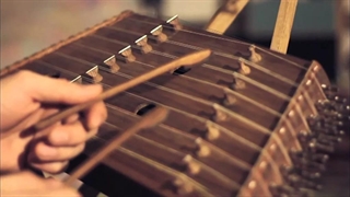 موسیقی بی کلام|سنتور