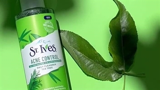 ژل شستشوی روزانه سینت ایوز St.Ives