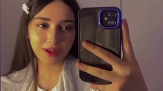 وقتی این دختر ایرانی از خود خواننده اصلی/آیو عم بهتر میخونه>>>>>>