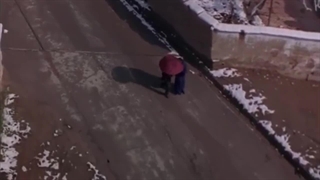 کرگدن دل نازک _ نوشته و اجرا: هایده بختیاری _ آرتا تی وی